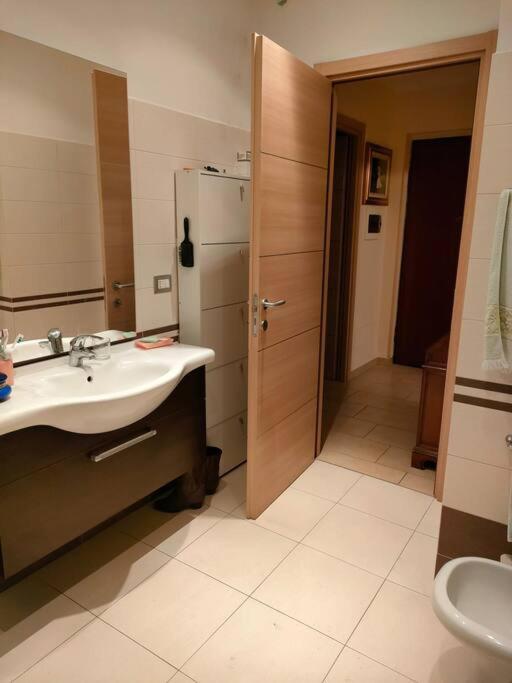 Apartament A Casa Di Anri Turyn Zewnętrze zdjęcie