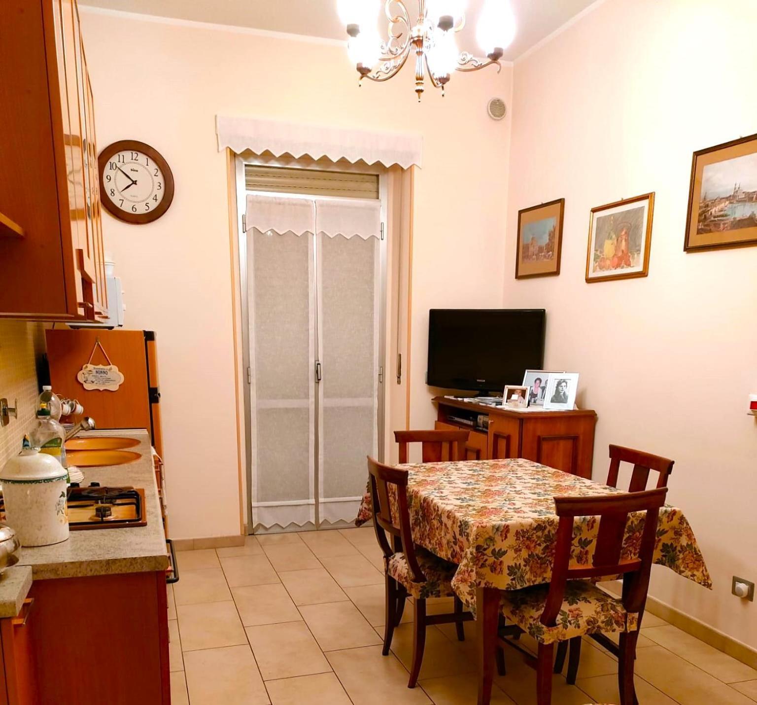 Apartament A Casa Di Anri Turyn Zewnętrze zdjęcie
